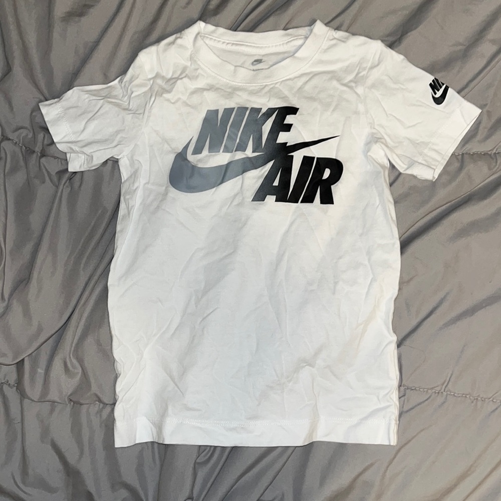 Nike air tee shirt